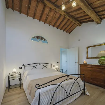 Casale Ripa Villa Camaiore